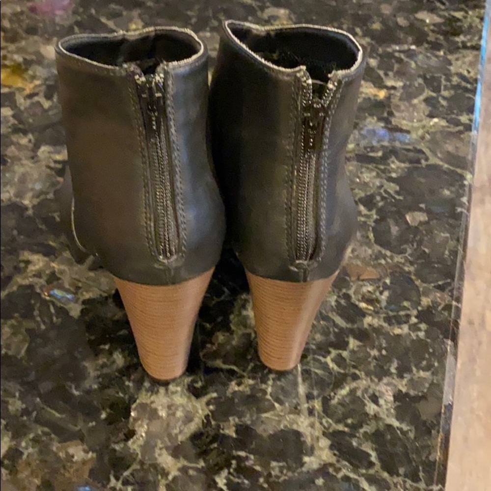 Booties - Picture 3 of 4